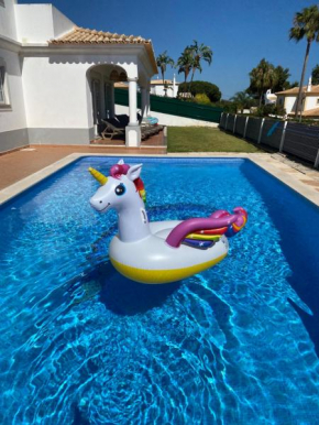 Villa Med - private pool, garden, sun all day, stunning views